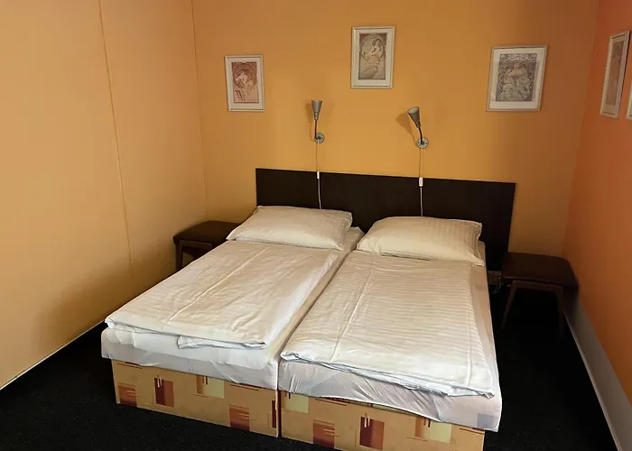 U Remizky ゲストハウス ズノイモ